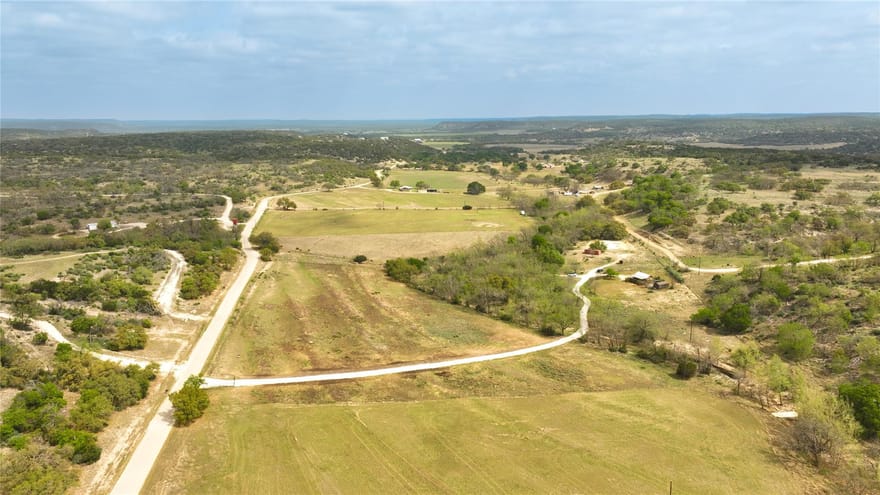 6980 Doss Spring Creek Rd, Fredericksburg, Texas