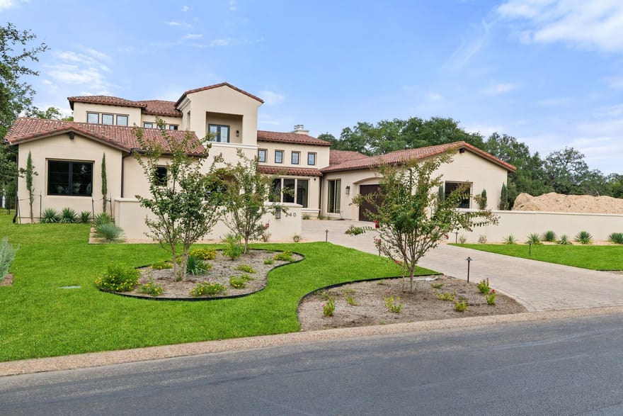 240 La Serena Loop, Horseshoe Bay, Texas