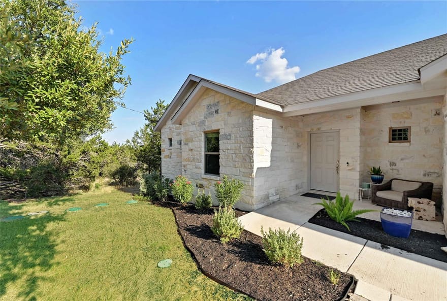 1302 Ponderosa Bnd, Horseshoe Bay, Texas