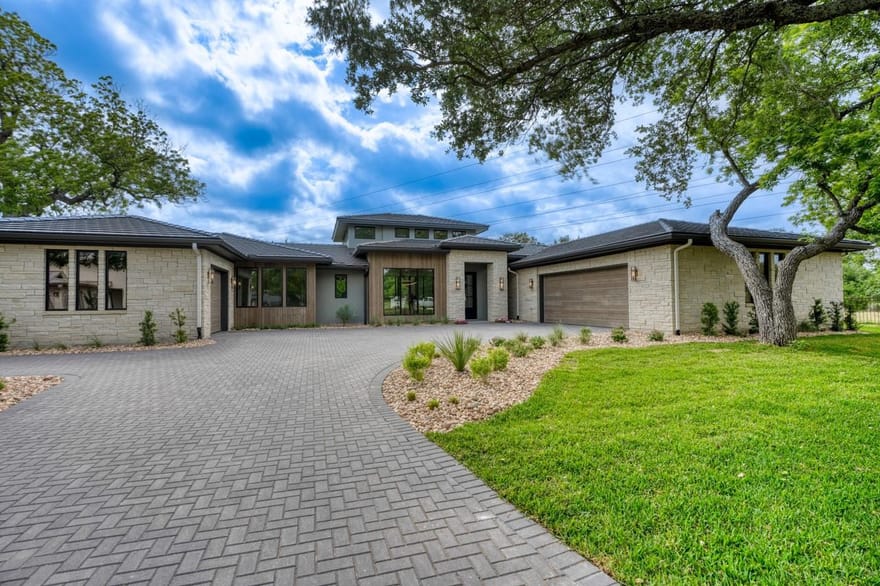 106 Edwards Cir, Horseshoe Bay, Texas