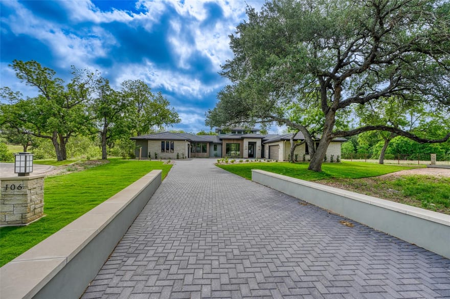 106 Edwards Cir, Horseshoe Bay, Texas