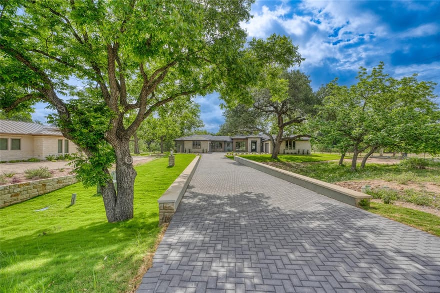 106 Edwards Cir, Horseshoe Bay, Texas