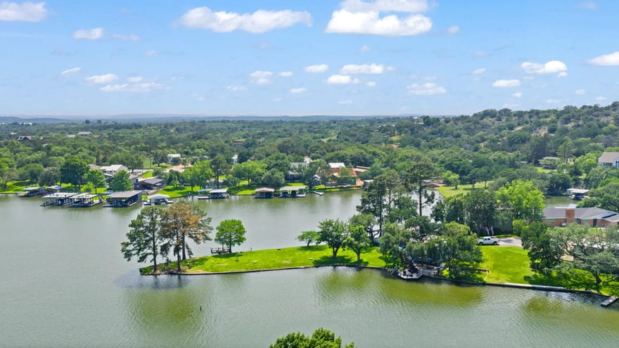327 Mountain View Dr, Sunrise Beach, Texas