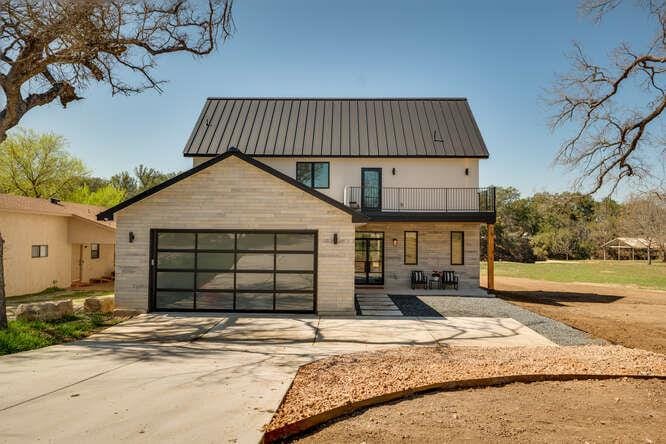 614 Pecan Creek Dr, Horseshoe Bay, Texas
