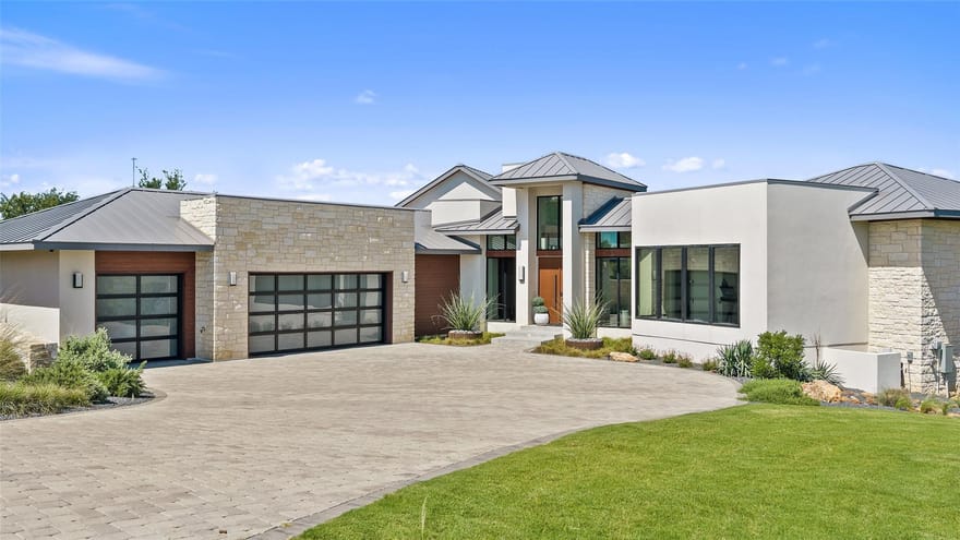 612 Overlook Pkwy, Horseshoe Bay, Texas