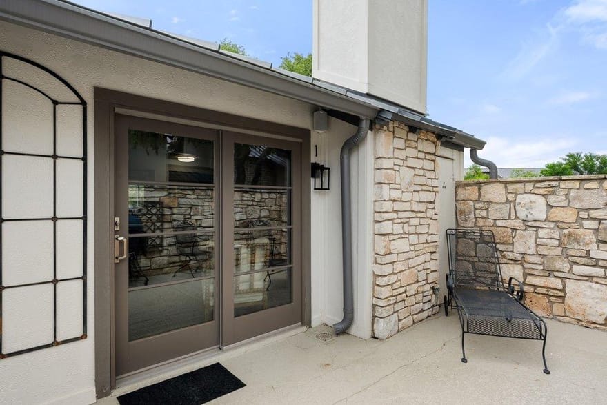 103 Island Dr, Horseshoe Bay, Texas