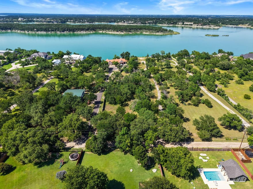 13560 Rocky Ln, Belton, Texas