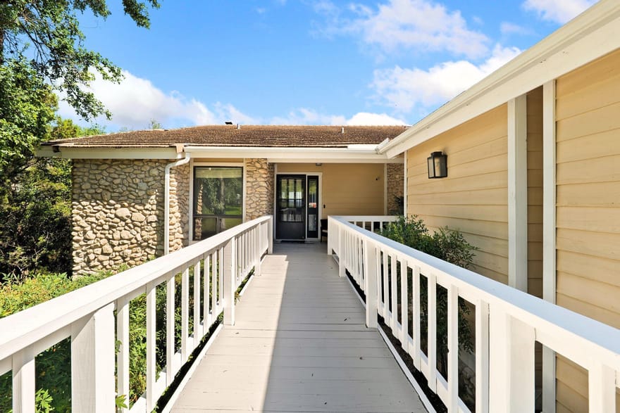 310 Dogie Dr, Horseshoe Bay, Texas