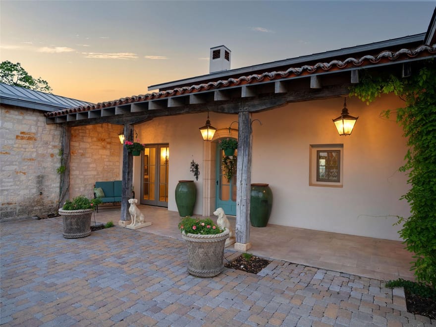 77 Last Trl, Fredericksburg, Texas