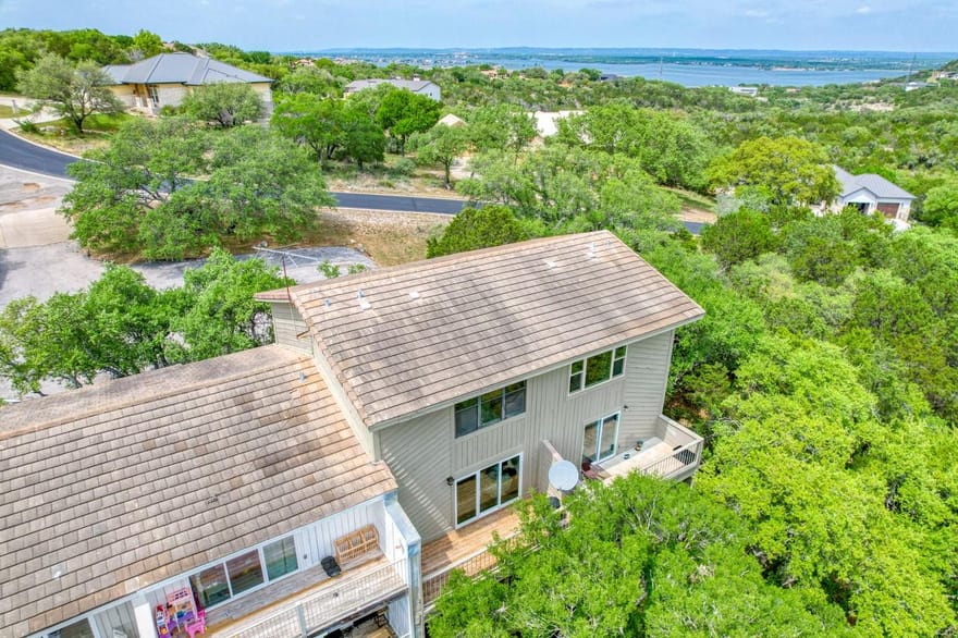 801 Grassy Knoll, Horseshoe Bay, Texas