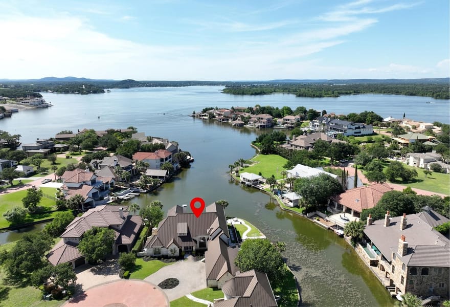 84 Applehead Island Dr, Horseshoe Bay, Texas