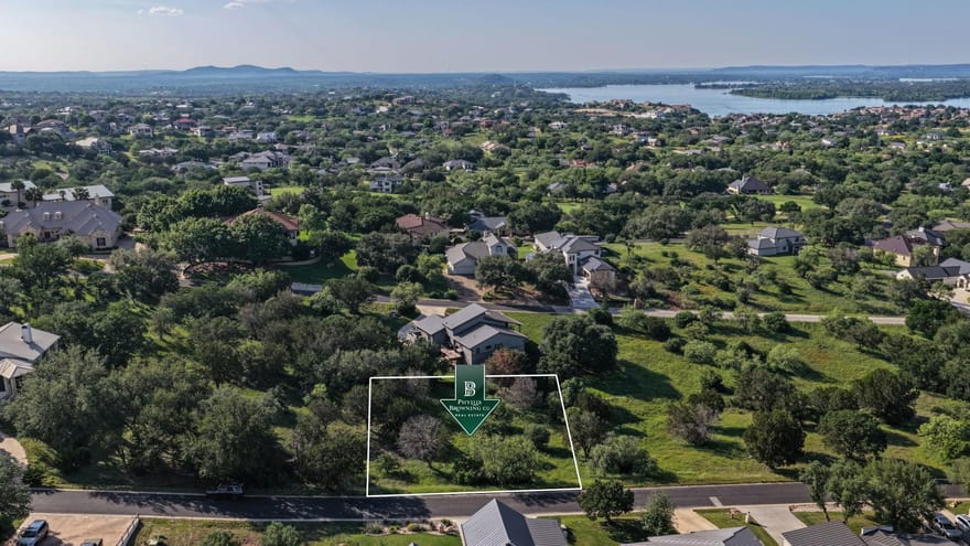 312 Hideaway Ct, Horseshoe Bay, Texas