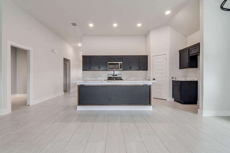220 Riley Ln, Fredericksburg, Texas