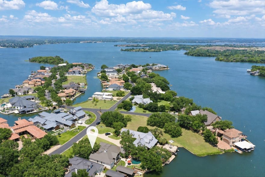 113 Wennmohs Pl, Horseshoe Bay, Texas