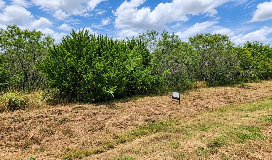 Fm 466 St, Cost, Texas