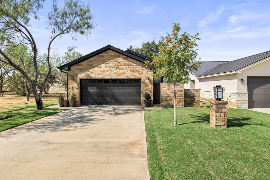 2606 Deep Cyn, Horseshoe Bay, Texas
