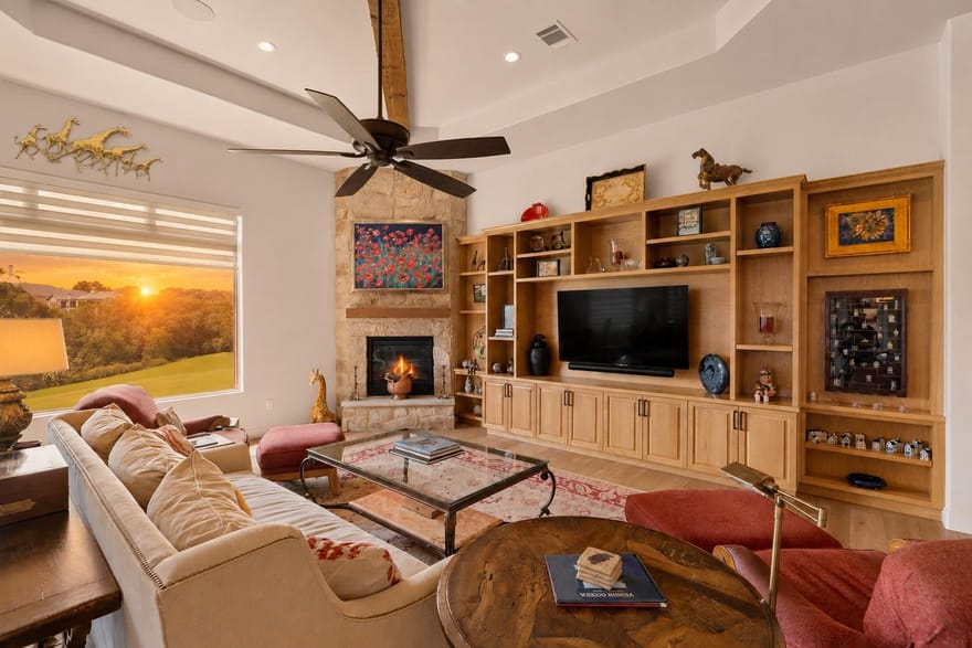 107 Long Mountain Dr, Horseshoe Bay, Texas
