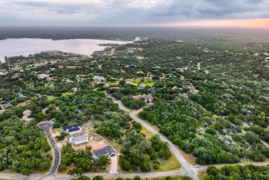 900 Cheyenne St, Horseshoe Bay, Texas