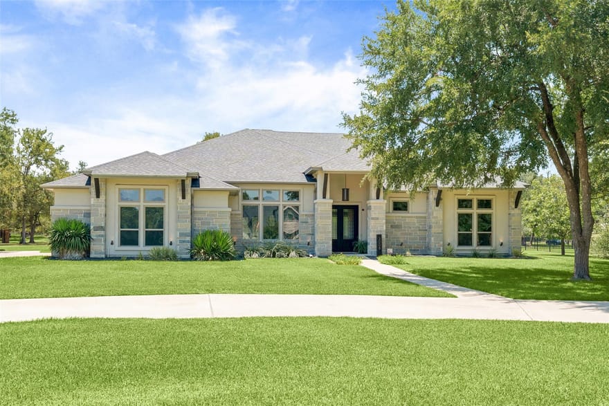 3008 Rolling Meadow Dr, Salado, Texas