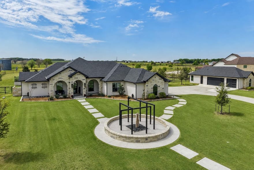 173 Via Lago, Belton, Texas