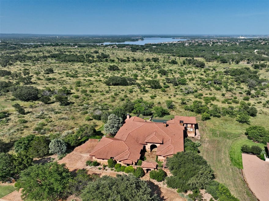 405 The Trails Pkwy, Horseshoe Bay, Texas