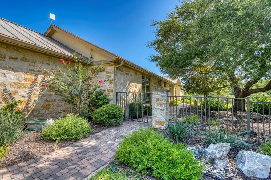 105-D Lachite, Horseshoe Bay, Texas
