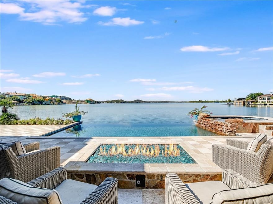 82 Applehead Island Dr, Horseshoe Bay, Texas