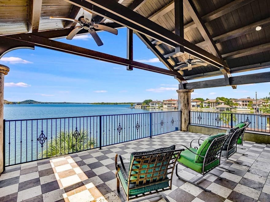 82 Applehead Island Dr, Horseshoe Bay, Texas