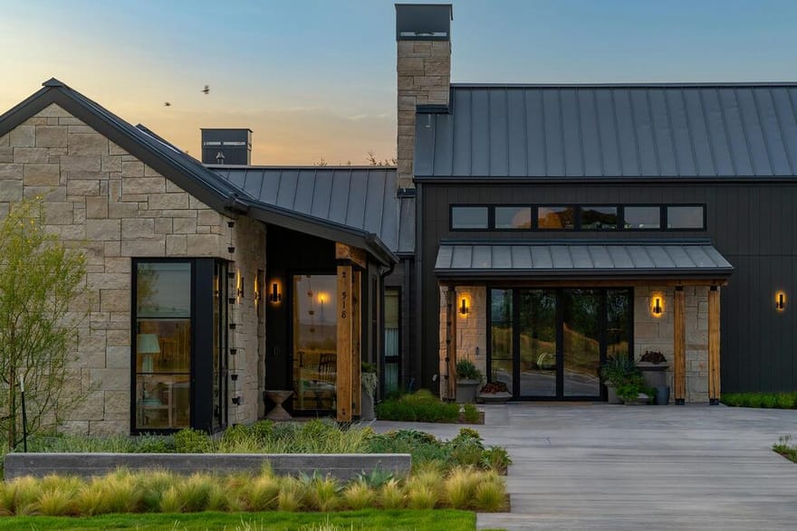 518 Interlaken St, Fredericksburg, Texas