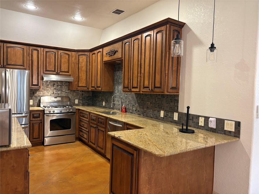 13502 Able Creek Dr, San Antonio, Texas