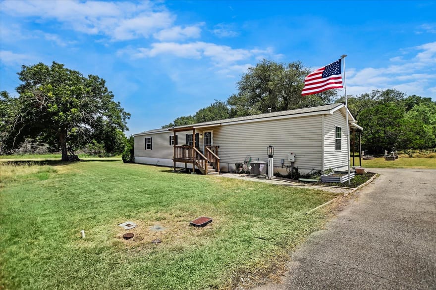 204 40th St, Horseshoe Bay, Texas