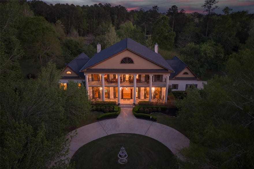 1815 Fm 82, Newton, Texas