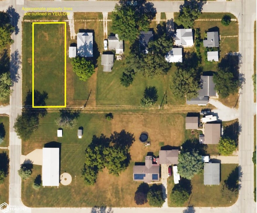 1628 Linden Avenue, Chariton, Iowa