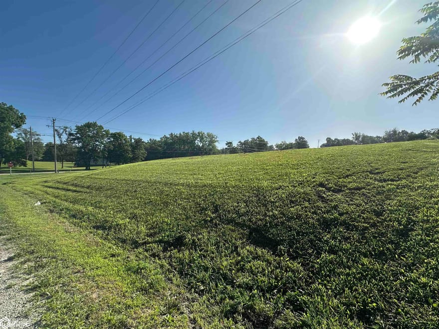 1128 Ilion Avenue, Chariton, Iowa
