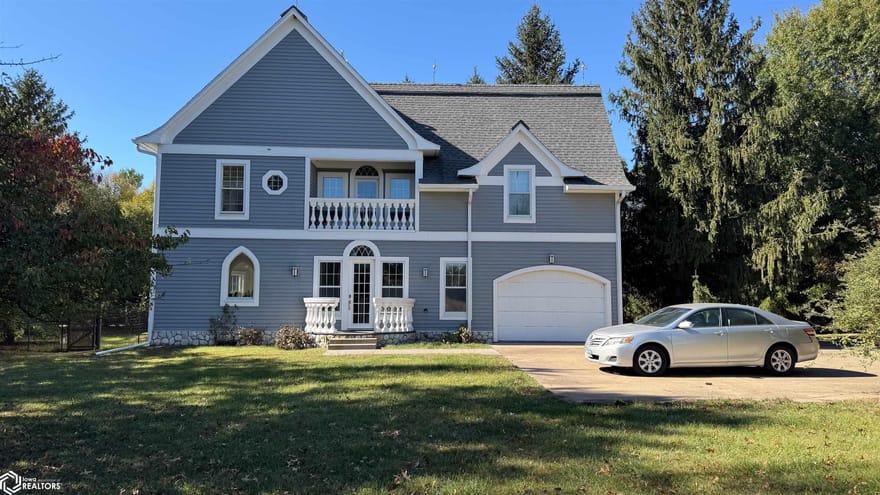 2105 Silverlakes Circle, Fairfield, Iowa