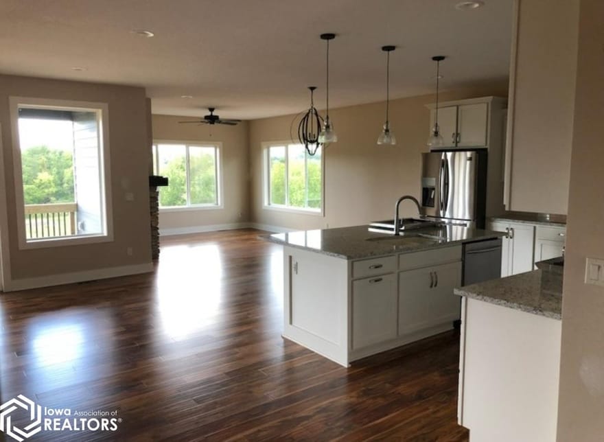 7975 Coolidge Street, Norwalk, Iowa