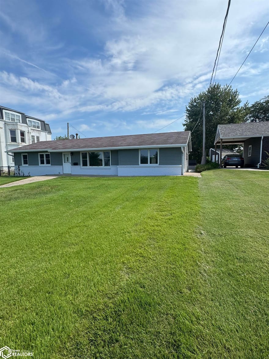 814 N Court Street, Ottumwa, Iowa