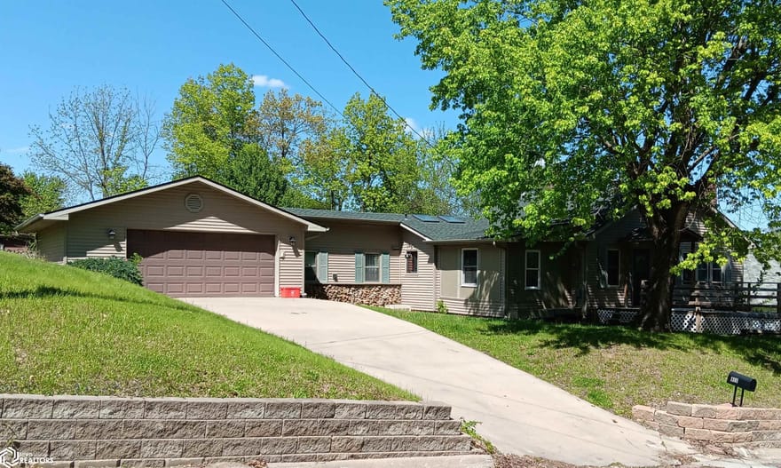 1301 Steller Avenue, Ottumwa, Iowa