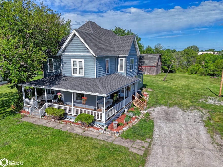 714 S 4th Street, Chariton, Iowa