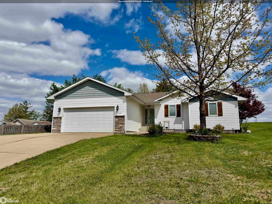605 Fairview Drive, Oskaloosa, Iowa
