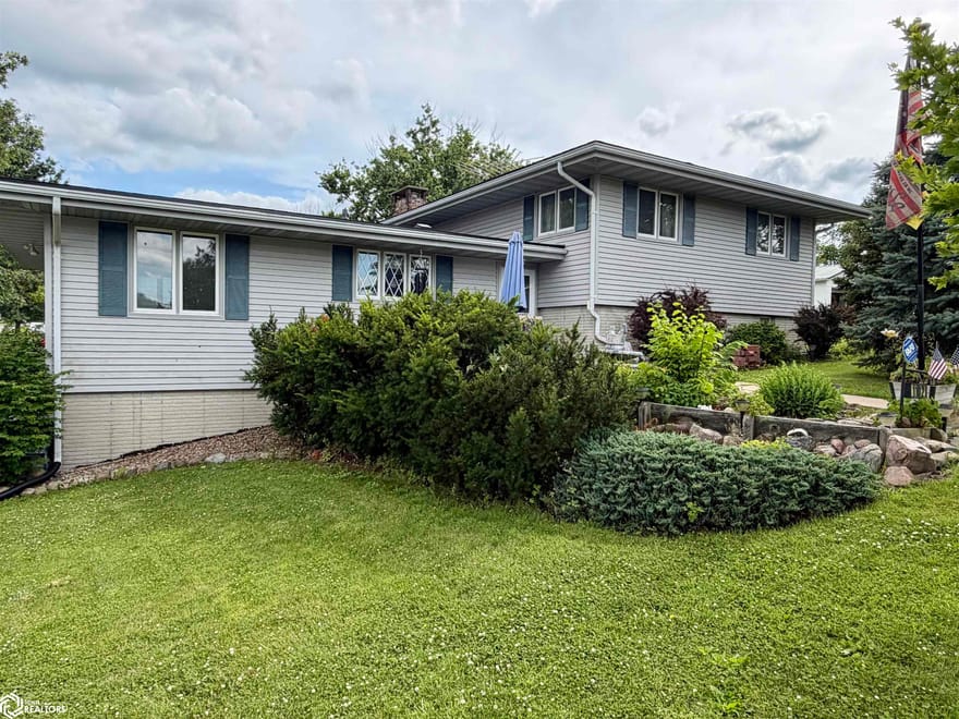1102 Ashland Avenue, Chariton, Iowa