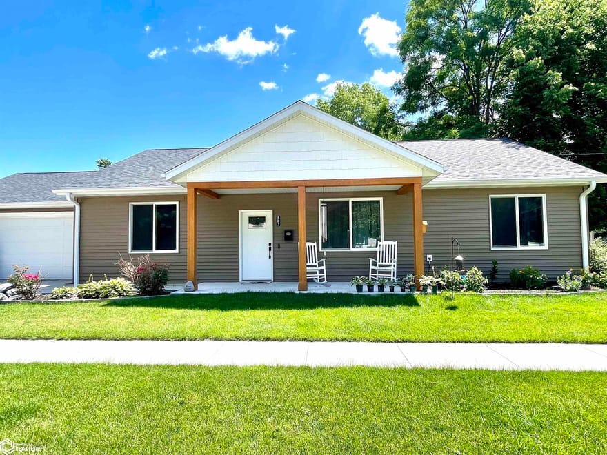 502 N H Street, Oskaloosa, Iowa