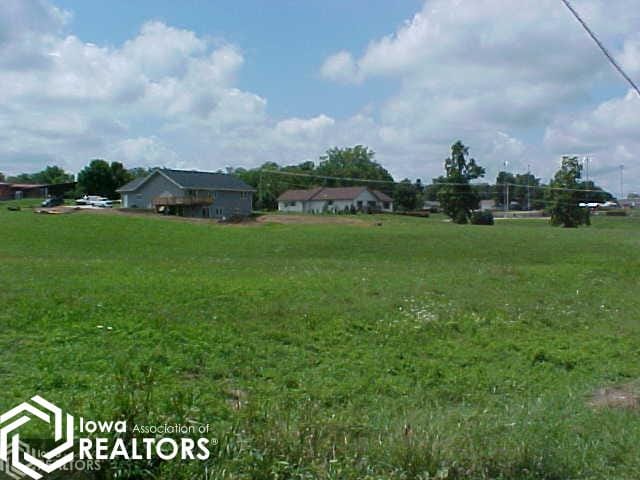1114 Ilion Avenue, Chariton, Iowa
