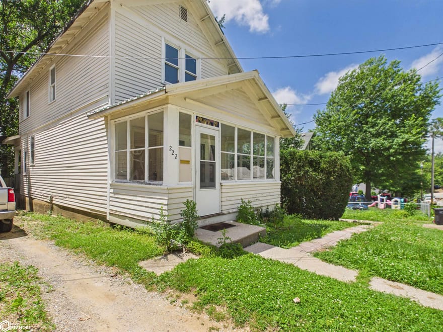 222 W Maple Avenue, Ottumwa, Iowa