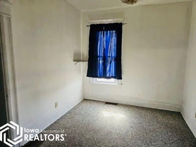 602 1st Street, Chariton, Iowa