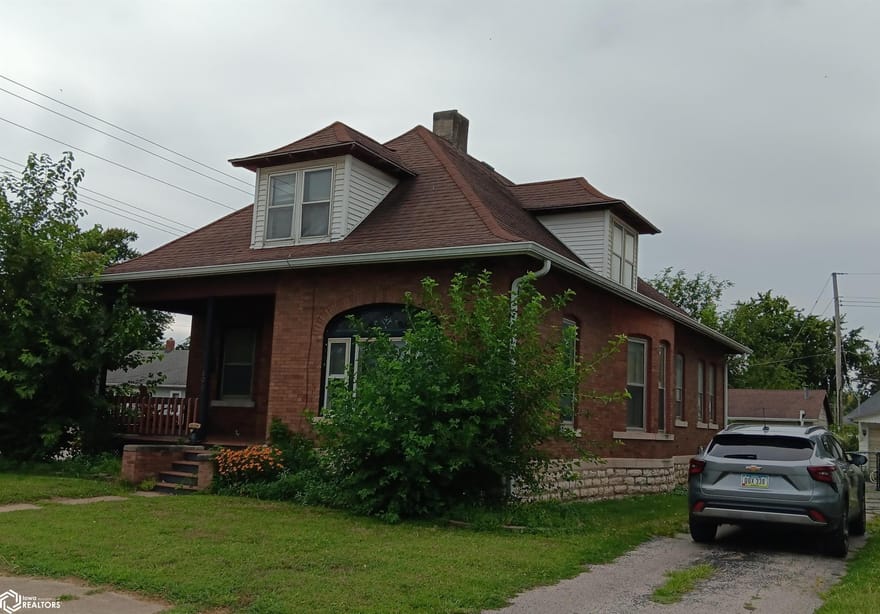 101 N Sheridan Avenue, Ottumwa, Iowa