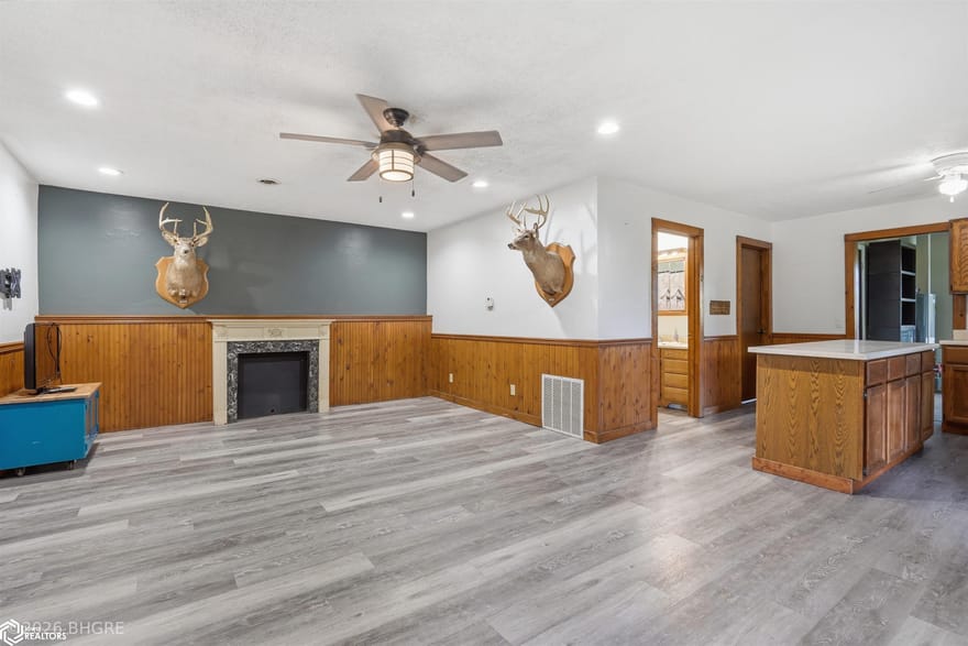 2577 Idaho Street, Osceola, Iowa