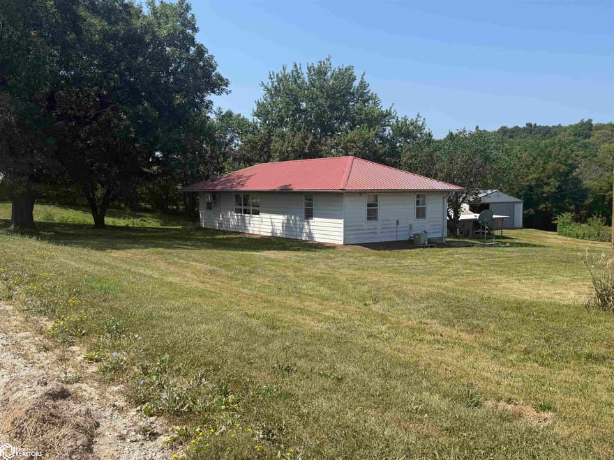 3167 110th Avenue, Blockton, Iowa