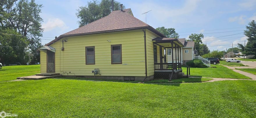 212 E Webster Street, Osceola, Iowa