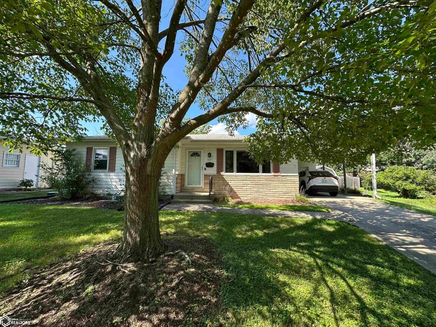 421 E Manning Avenue, Ottumwa, Iowa